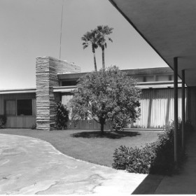 twin-palms-old-front-entrance